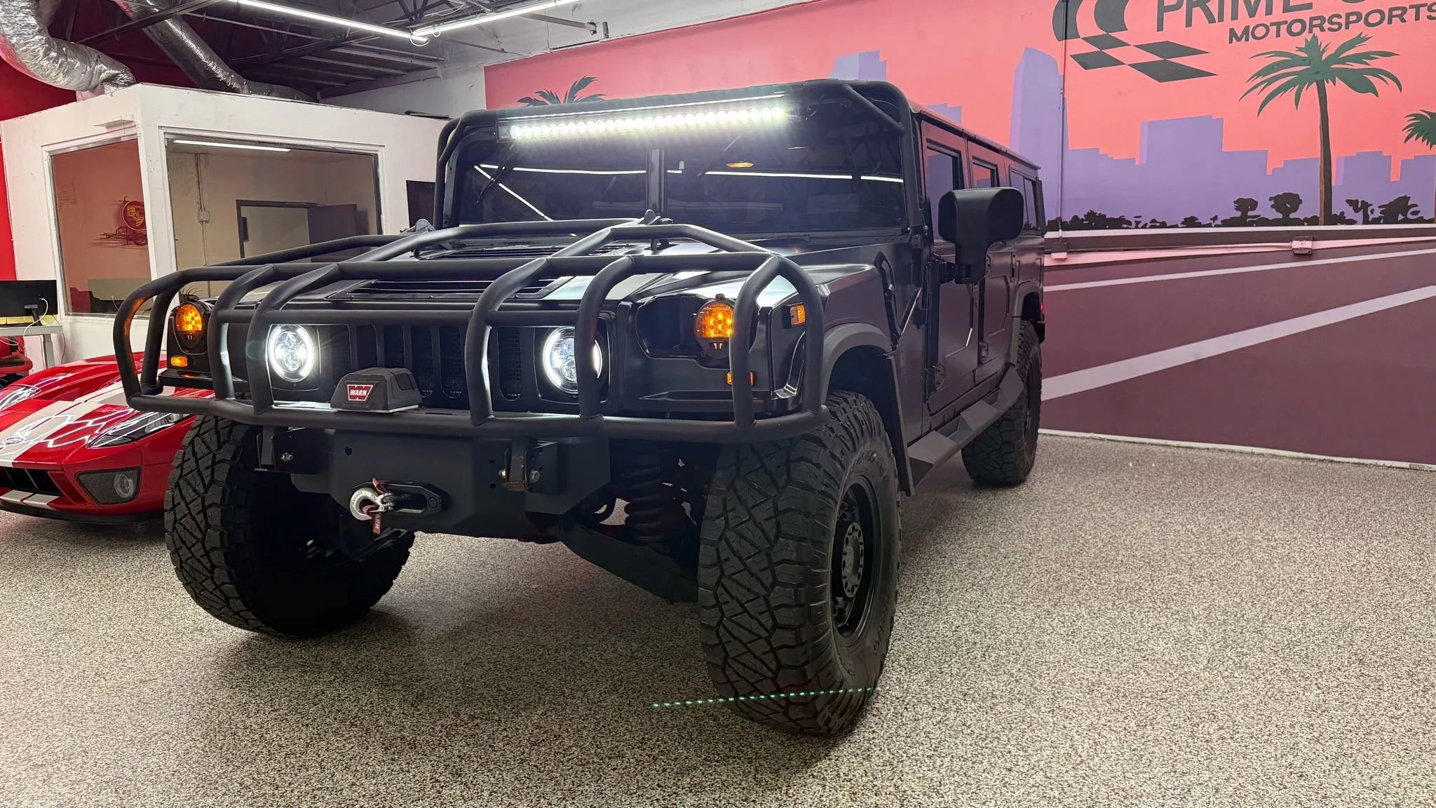 Used 2002 HUMMER H1 4-Door Wagon image 3
