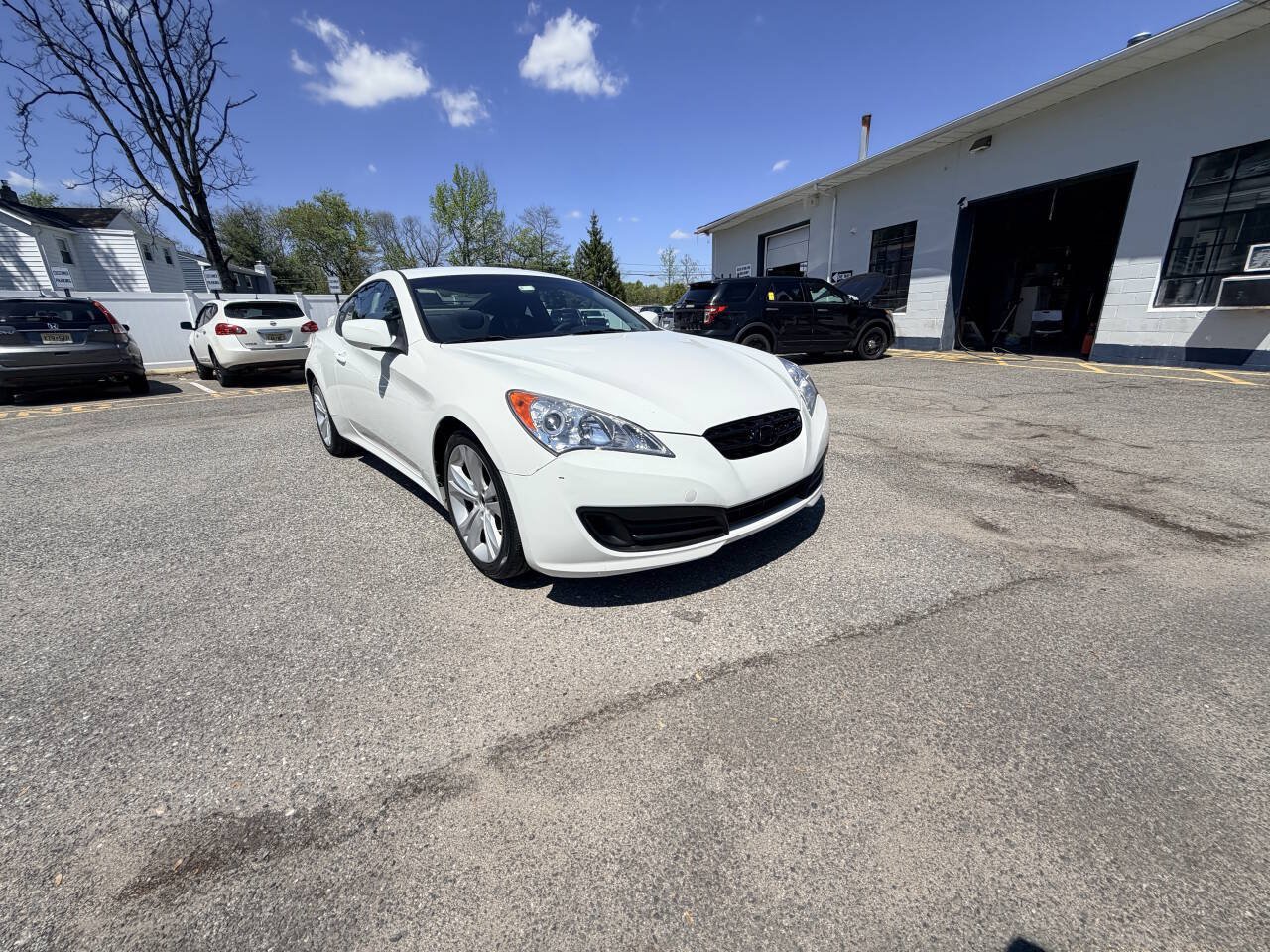 Used 2010 Hyundai Genesis 2.0T RWD image 6
