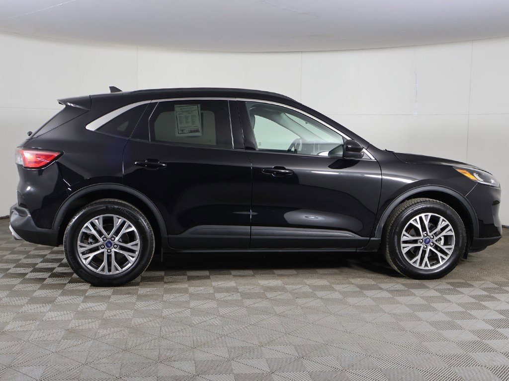 Used 2022 Ford Escape SEL image 16