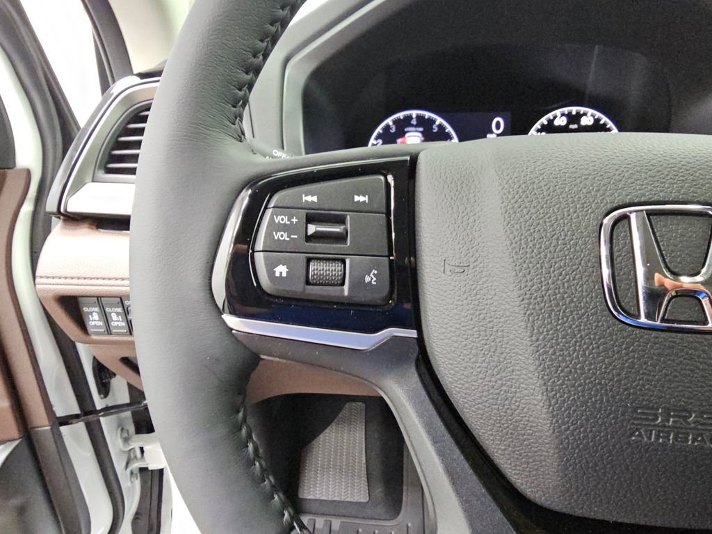 New 2026 Honda Odyssey Touring image 26