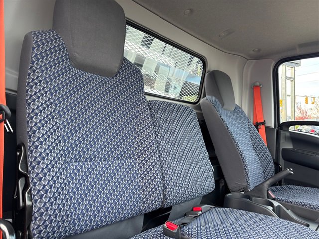 Used 2024 Chevrolet Low Cab Forward image 34