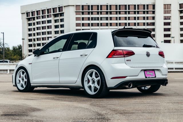 Used 2019 Volkswagen GTI SE FWD image 7