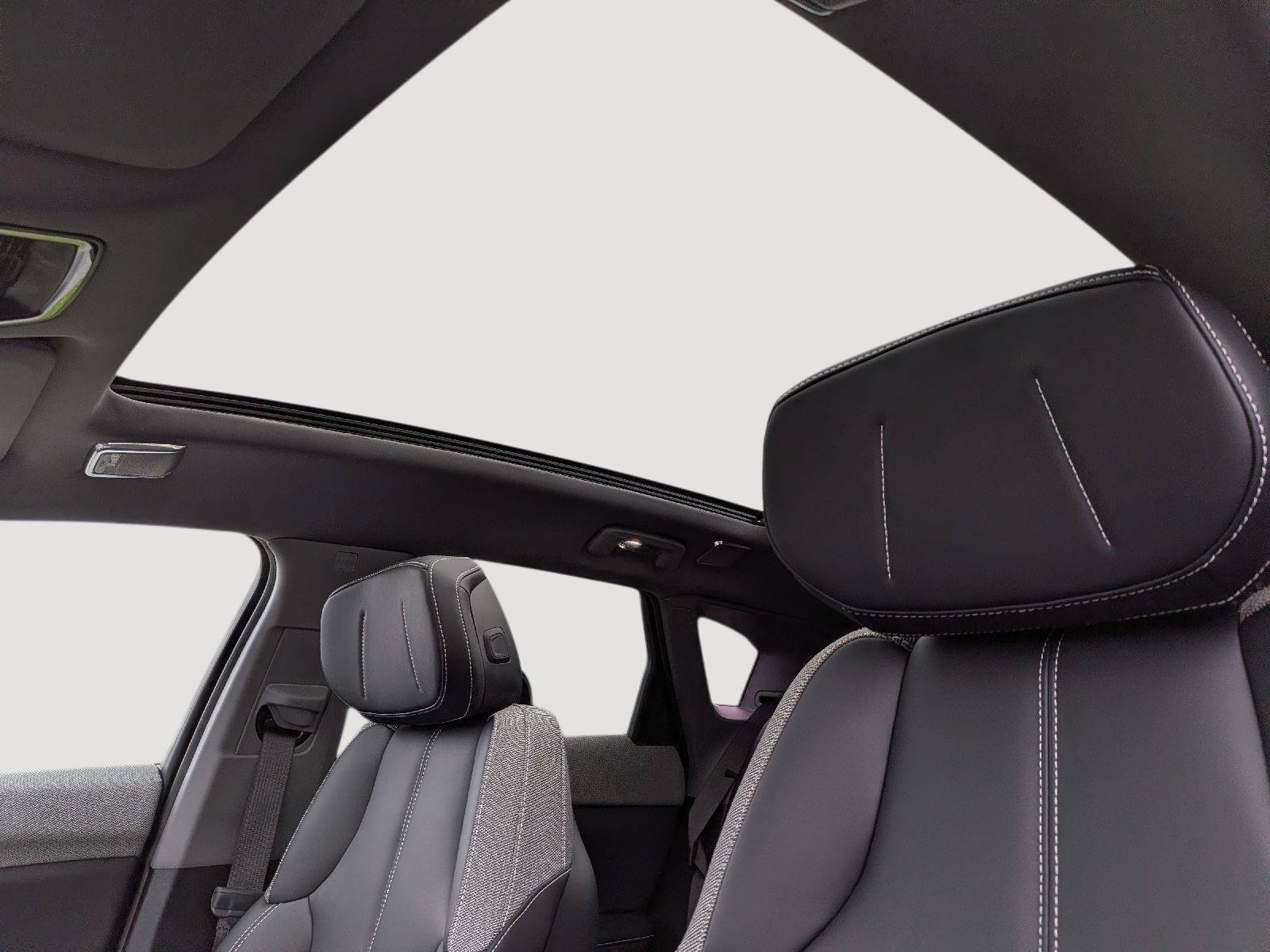 New 2026 Cadillac Optiq Luxury 1 AWD/4WD image 15