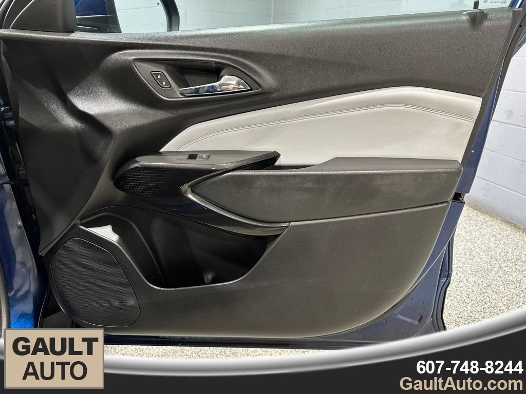 Certified 2024 Chevrolet Trax LT w/ Driver Confidence Package FWD image 16