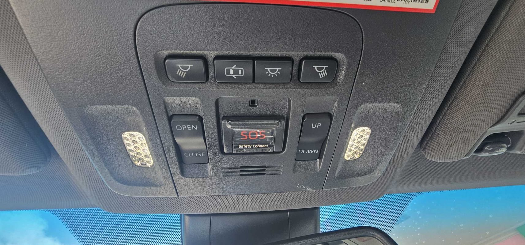 Used 2019 Toyota Avalon XLE w/ Moonroof Package FWD image 21