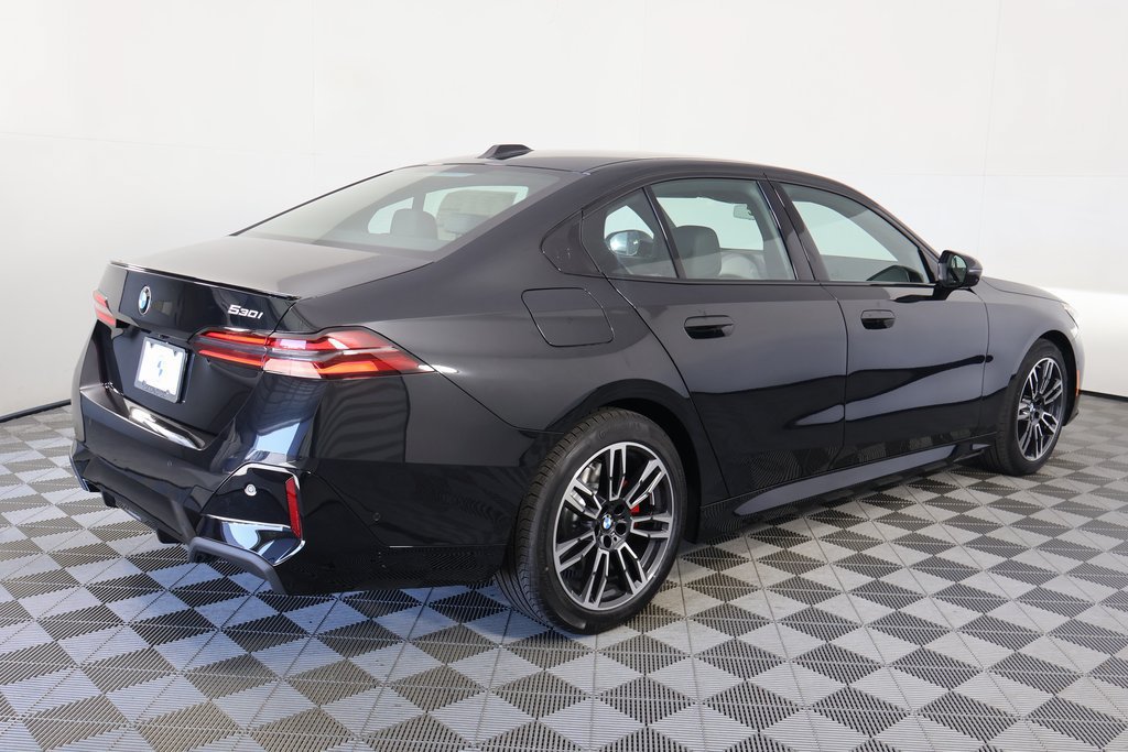 New 2027 BMW 530i w/ M Sport Package RWD image 2