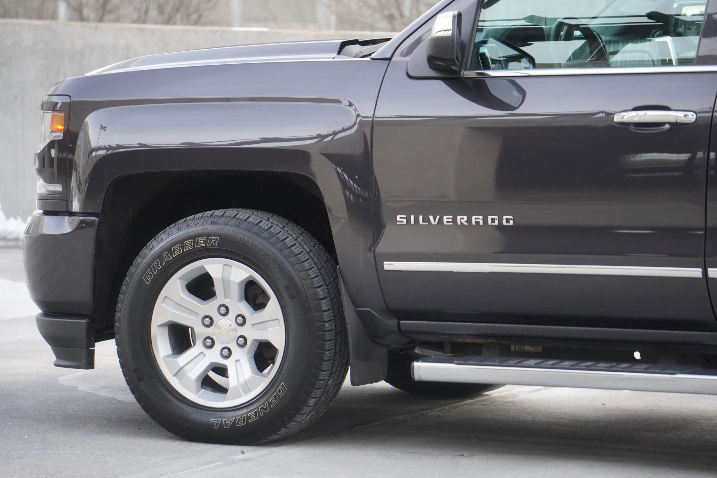 Used 2016 Chevrolet Silverado 1500 LTZ Z71 w/ LTZ Plus Package image 19