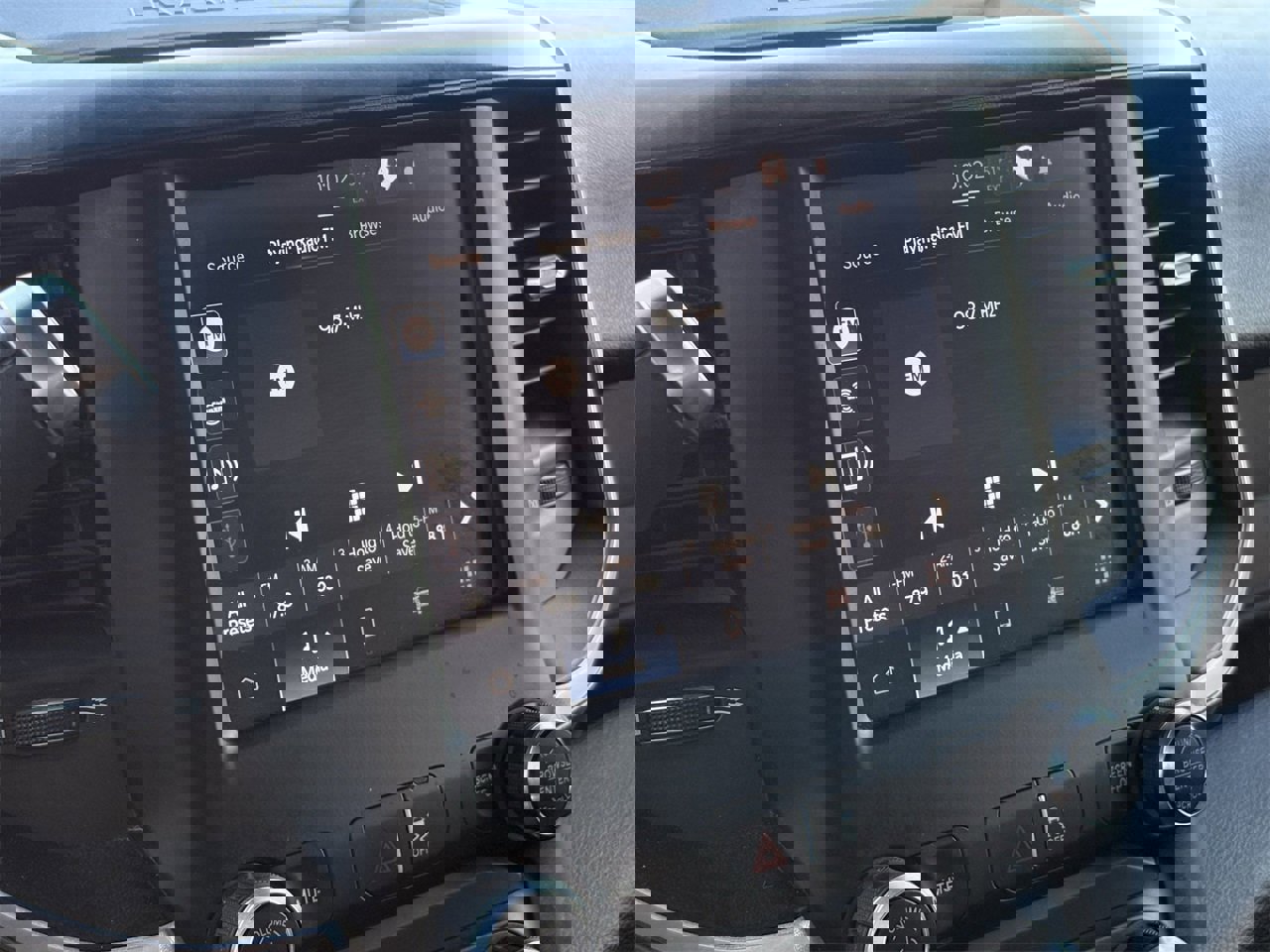 Used 2022 RAM 2500 Big Horn w/ Cold Weather Group image 20