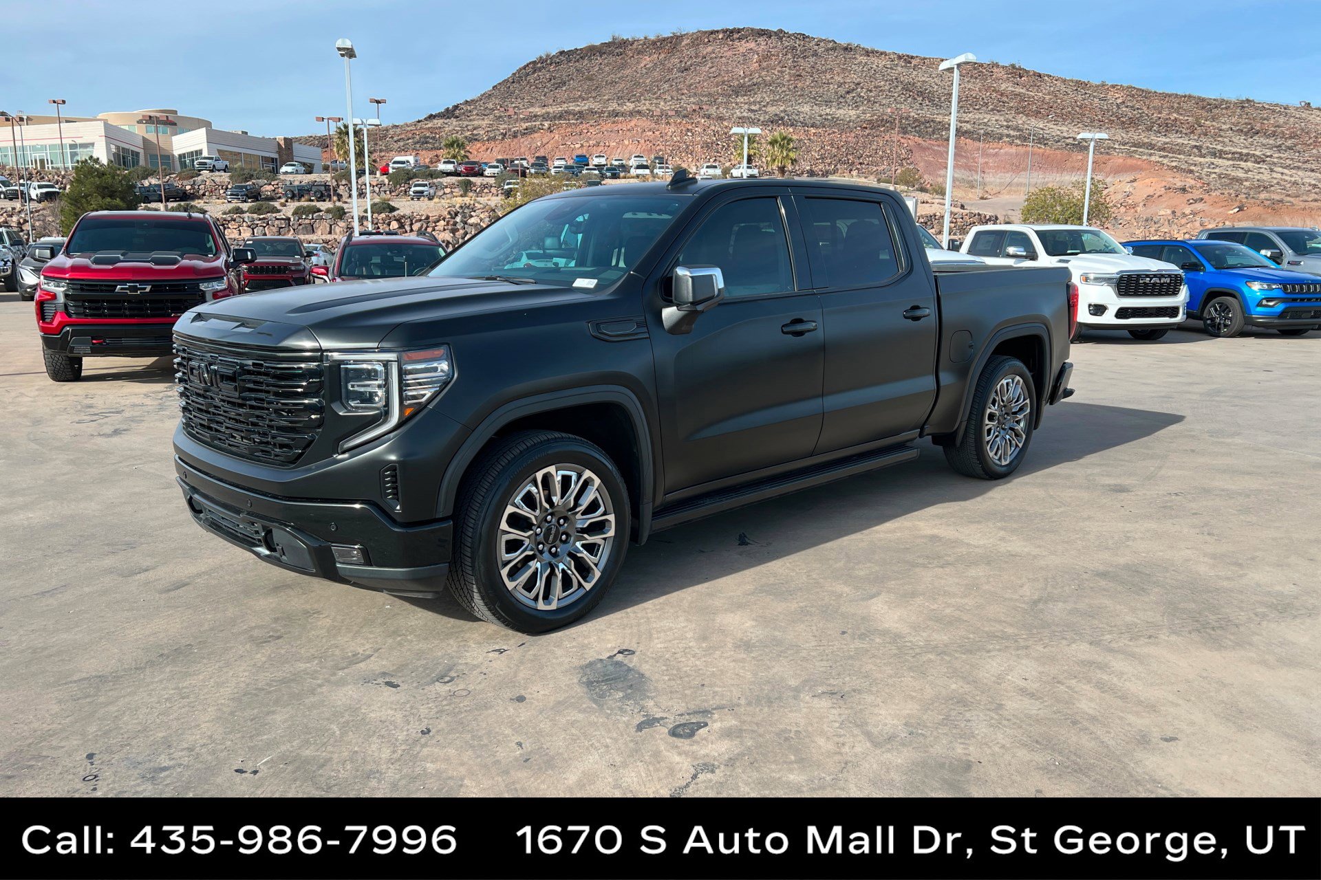 Used 2022 GMC Sierra 1500 Denali w/ Technology Package image 1
