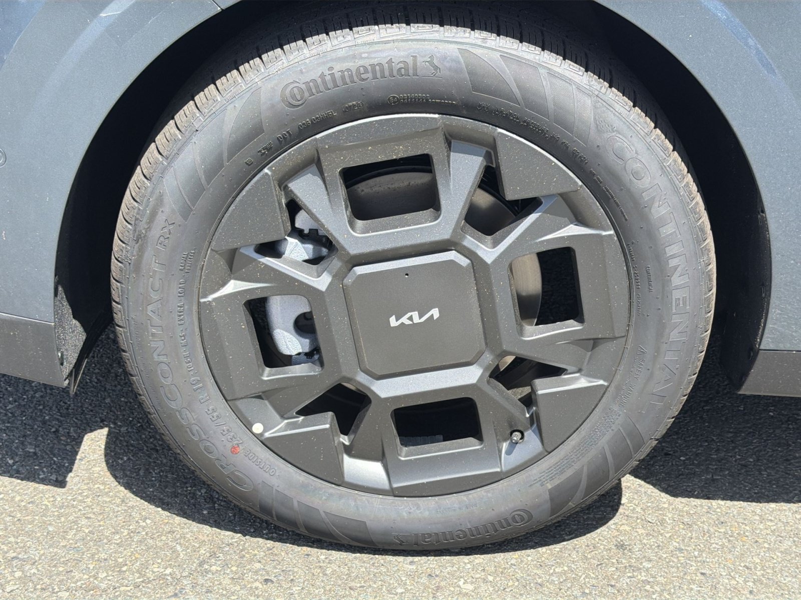 New 2026 Kia Carnival SX FWD image 17