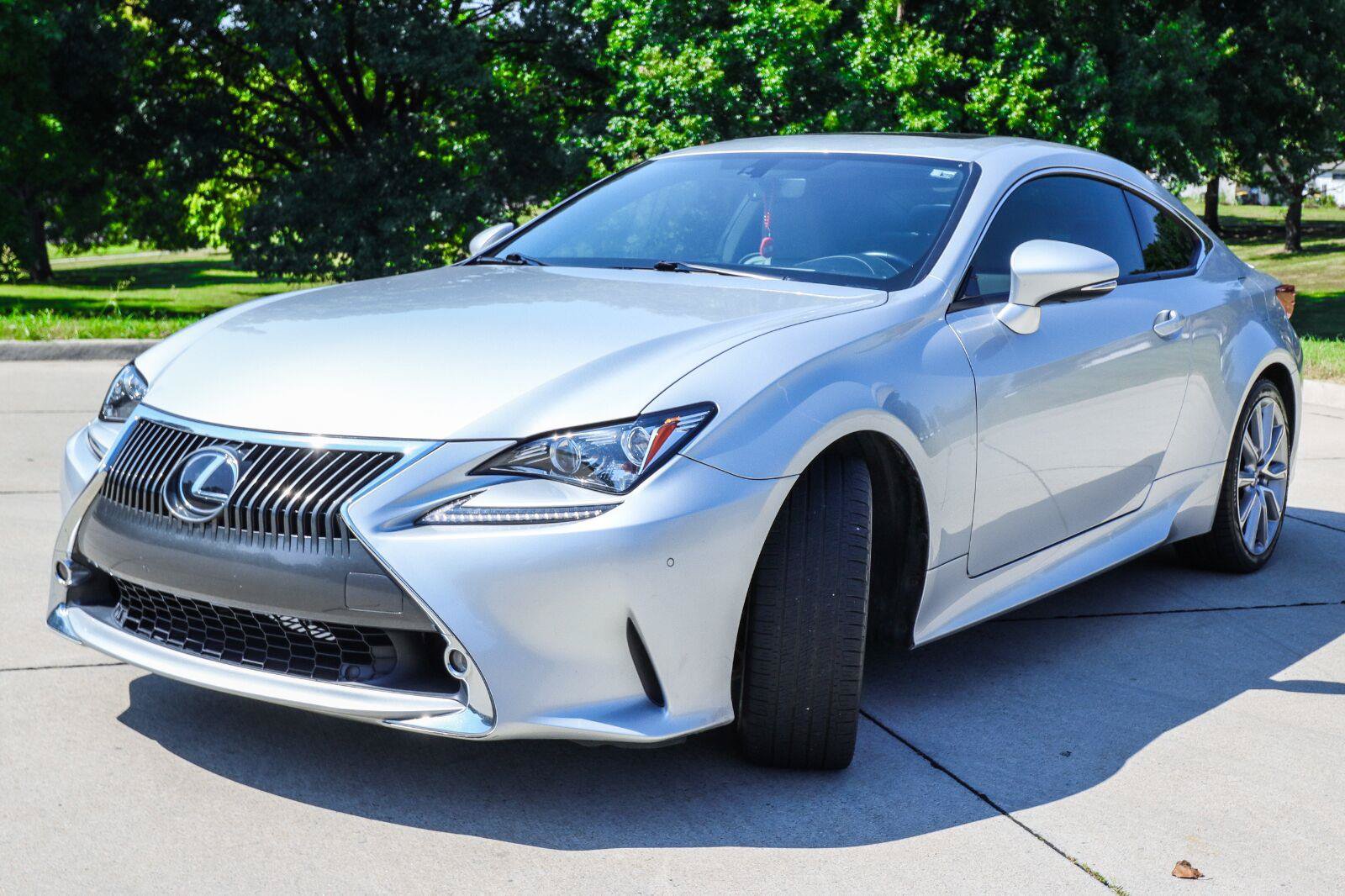 Used 2015 Lexus RC 350 AWD w/ Luxury Package image 2