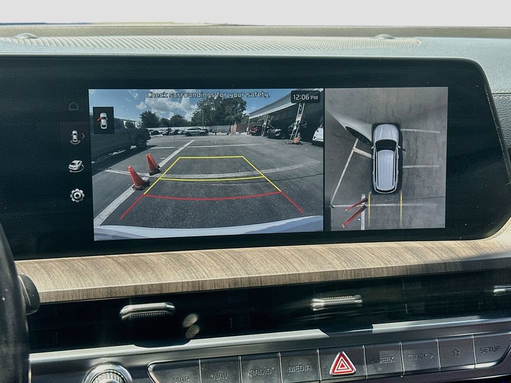 Certified 2023 Kia Telluride SX Prestige AWD/4WD image 14