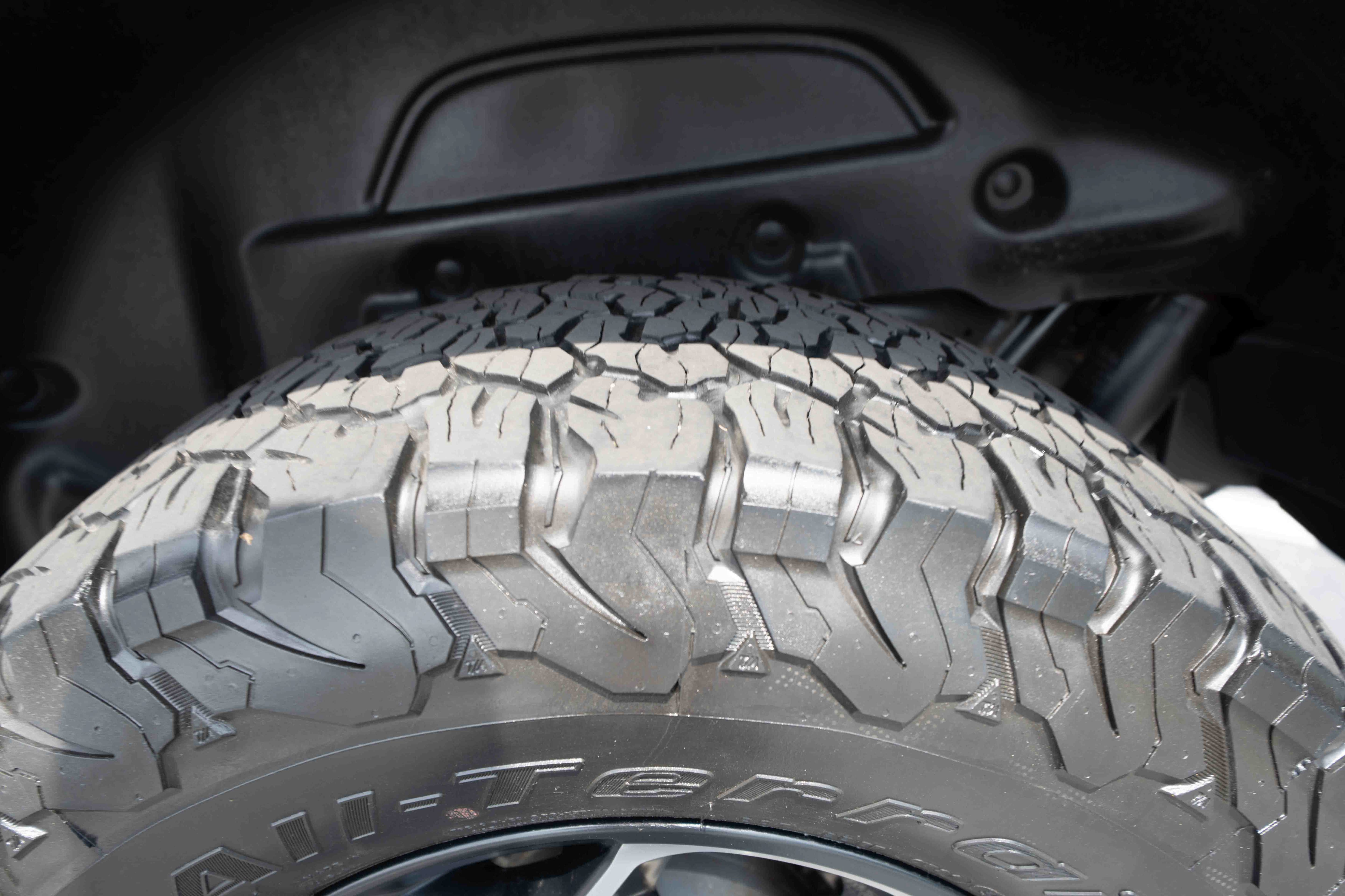 Used 2021 Jeep Wrangler Unlimited Rubicon 4xe w/ Steel Bumper Group AWD/4WD image 30