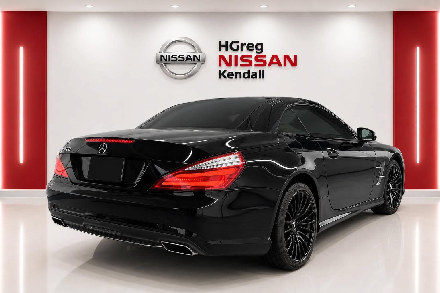Used 2016 Mercedes-Benz SL 400 image 4