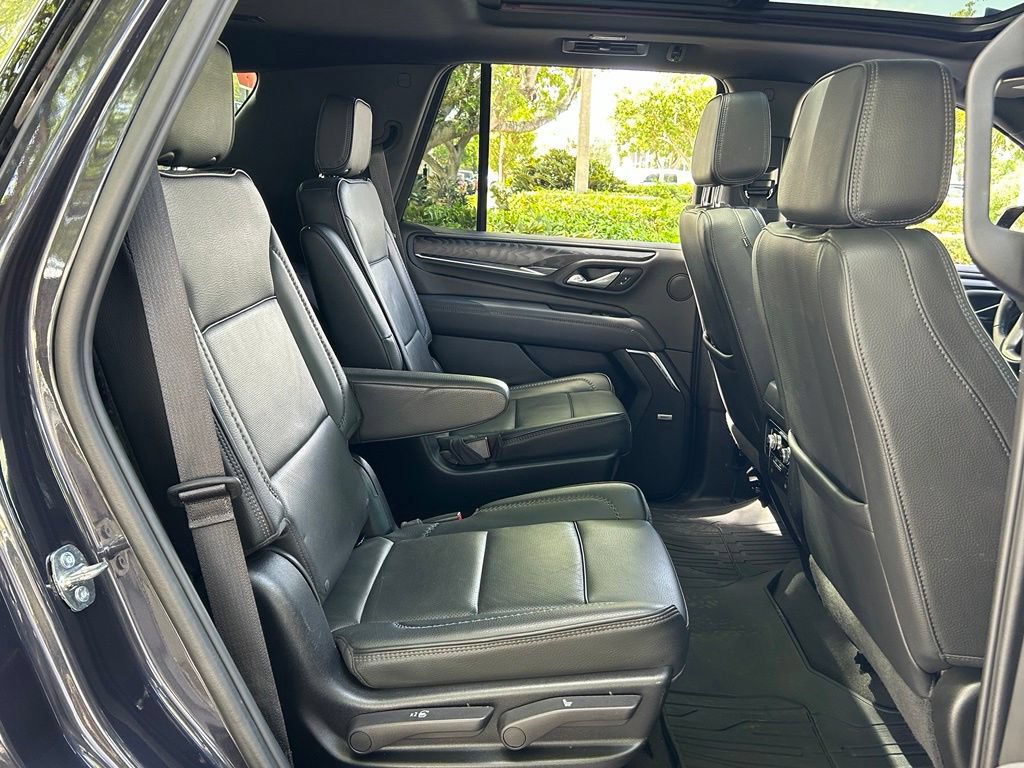 Used 2024 GMC Yukon Denali RWD image 46