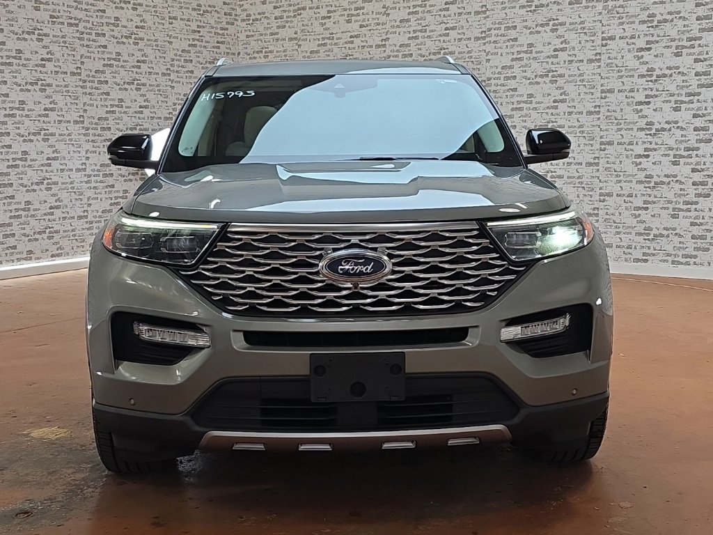Used 2020 Ford Explorer Platinum w/ Premium Technology Package image 3