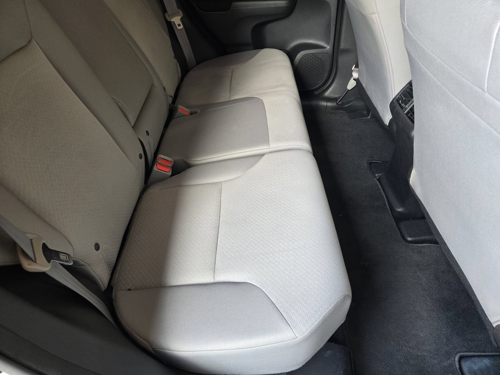 Used 2015 Honda CR-V LX image 31