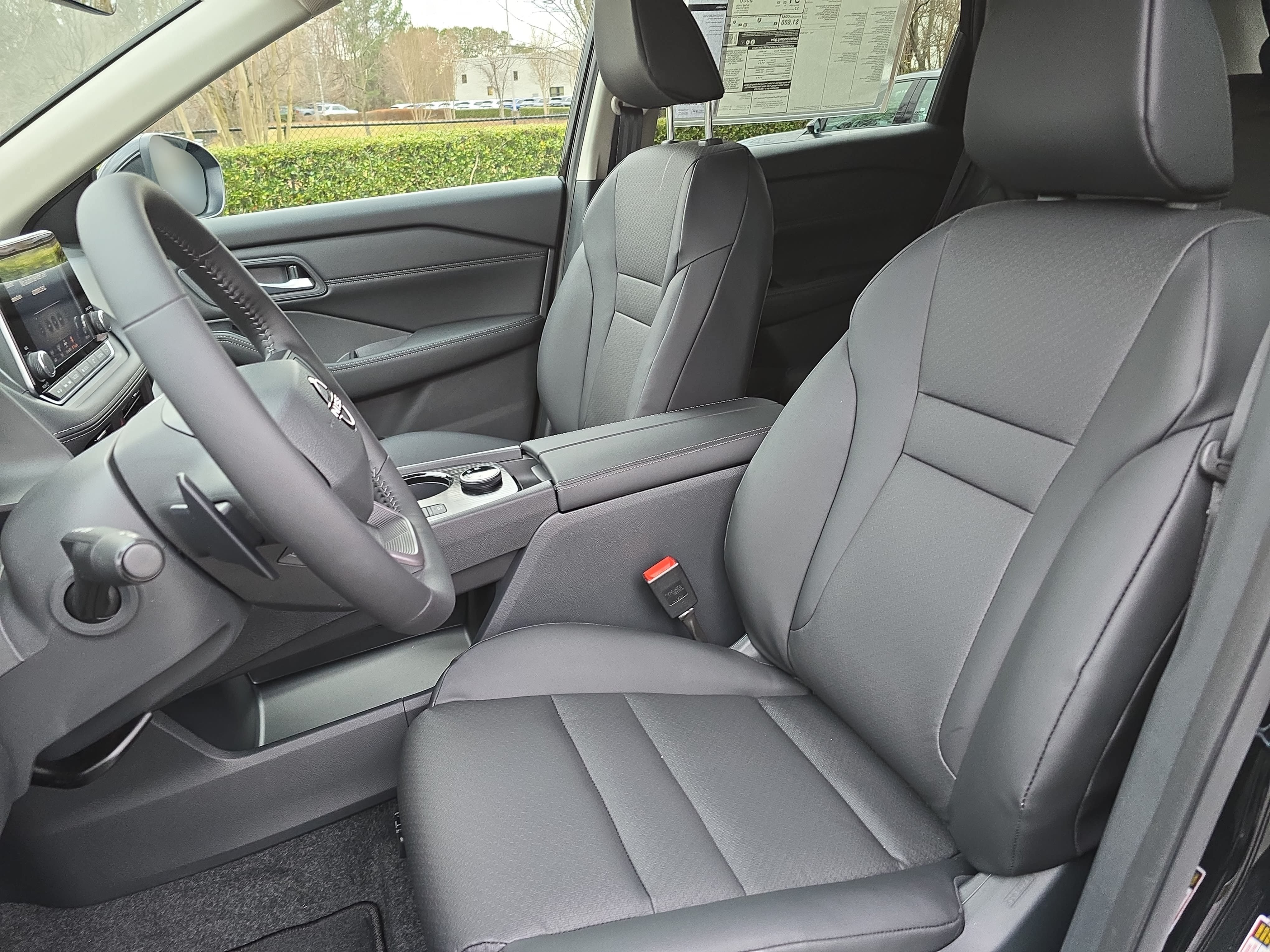 New 2026 Nissan Rogue Dark Armor AWD/4WD image 15