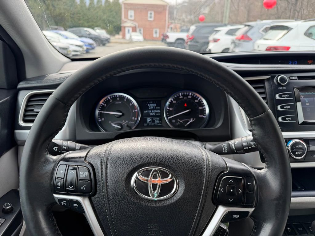 Used 2014 Toyota Highlander Plus image 20