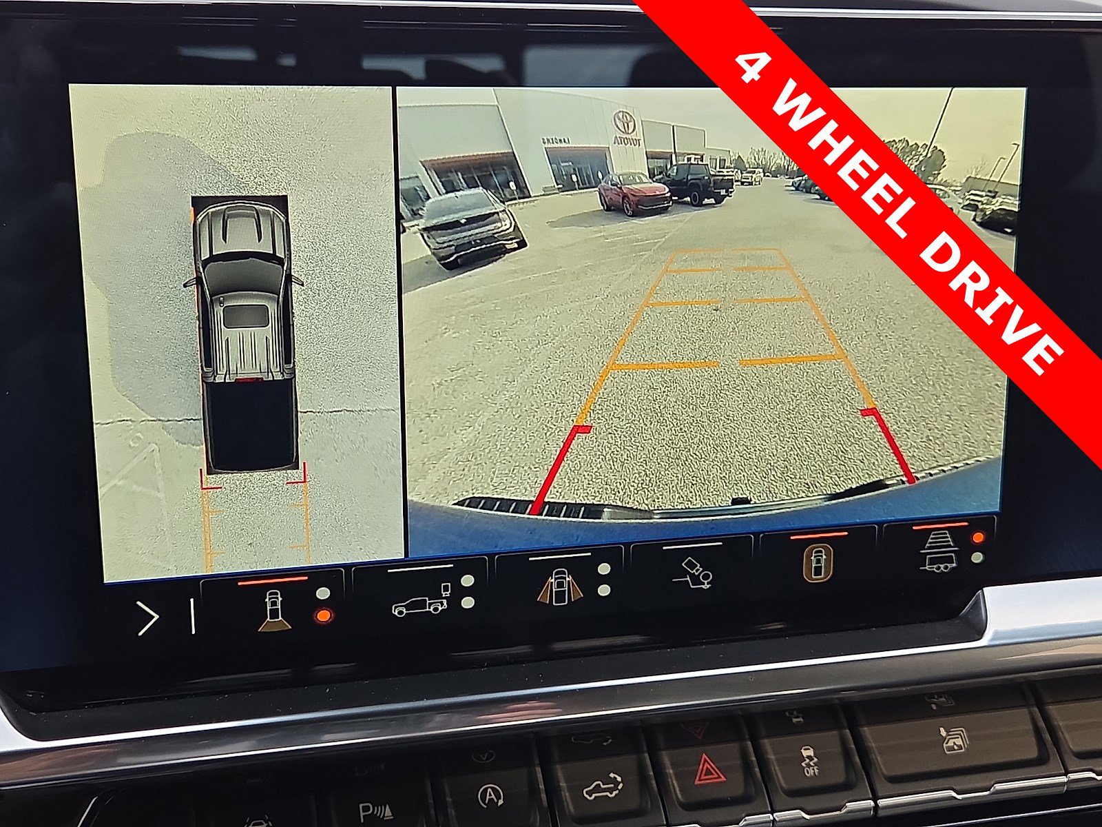 Used 2024 Chevrolet Silverado 1500 High Country w/ High Country Premium Package image 18