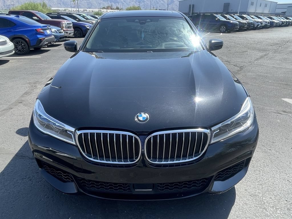 Used 2019 BMW 750i xDrive w/ M Sport Package AWD/4WD image 7