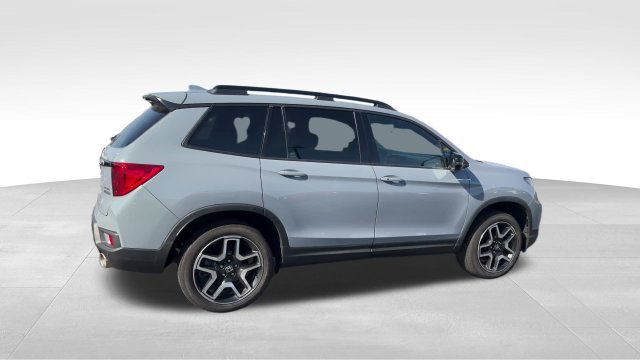 Used 2023 Honda Passport Elite image 8