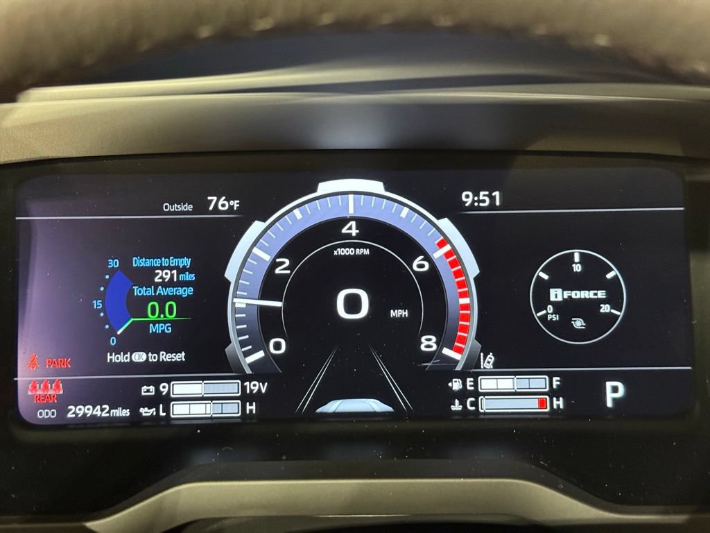 Used 2025 Toyota Tundra Limited w/ TRD Off-Road Package AWD/4WD image 26