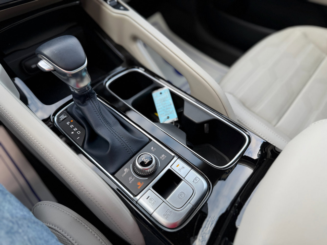 Used 2023 Kia Telluride SX Prestige image 48