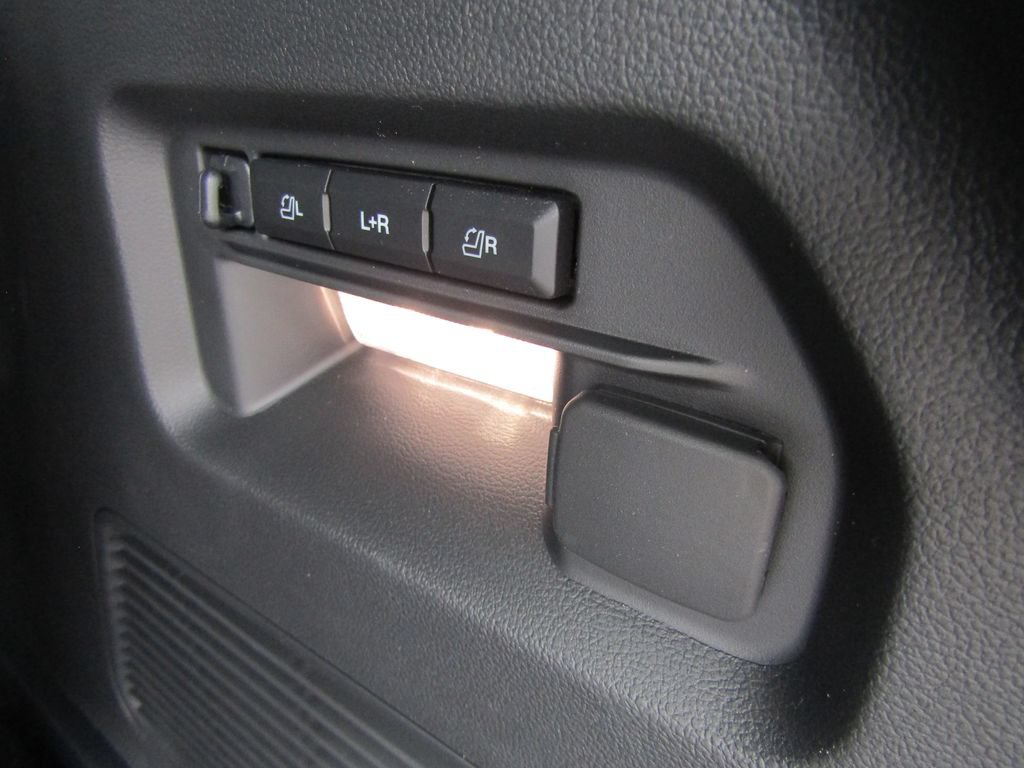 New 2026 Ford Explorer ST AWD/4WD image 26
