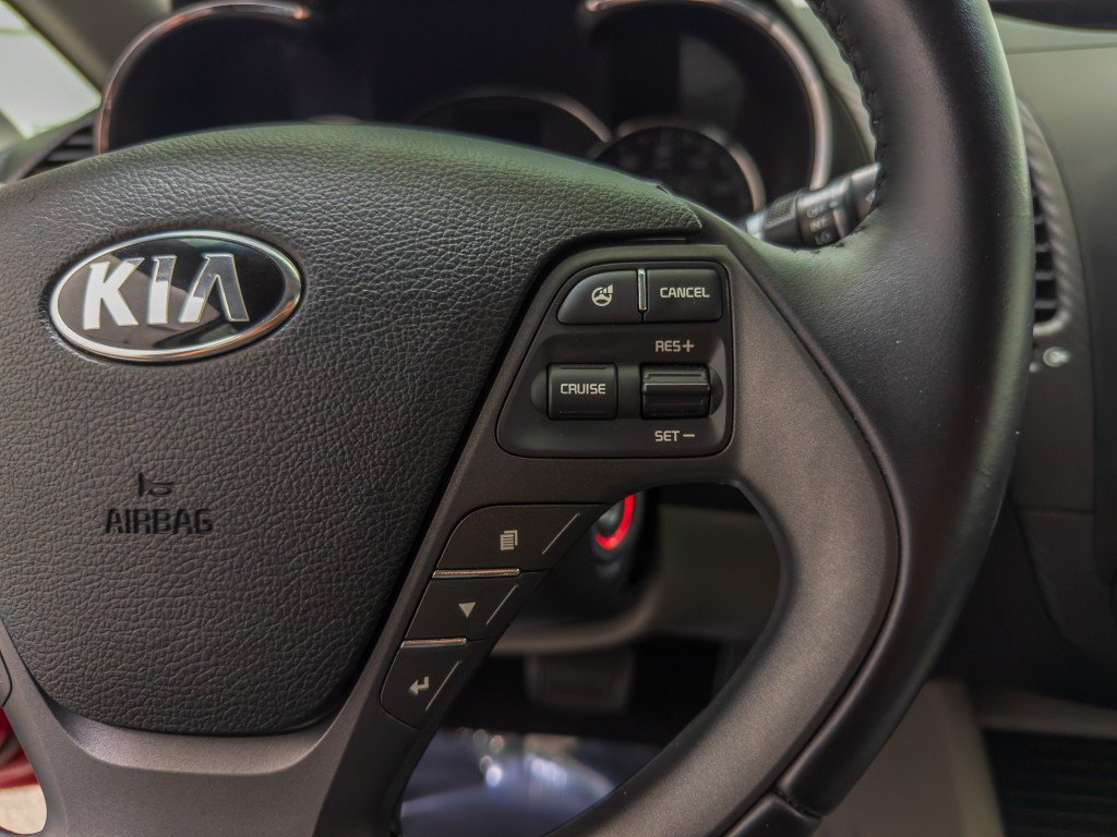 Used 2014 Kia Forte EX FWD image 25