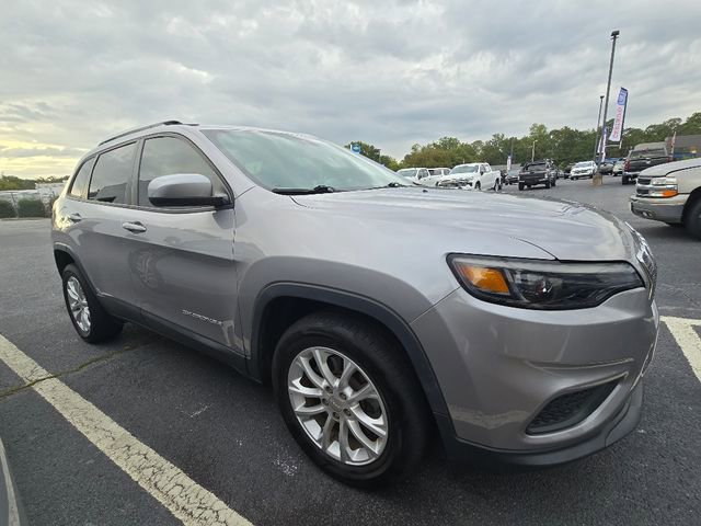 Used 2020 Jeep Cherokee Latitude w/ Cold Weather Group