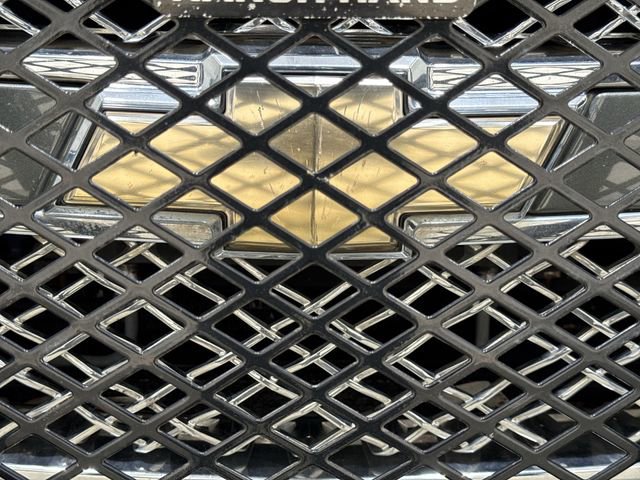 Used 2011 Chevrolet Suburban LTZ image 29