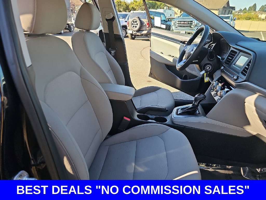 Used 2019 Hyundai Elantra SE FWD image 10