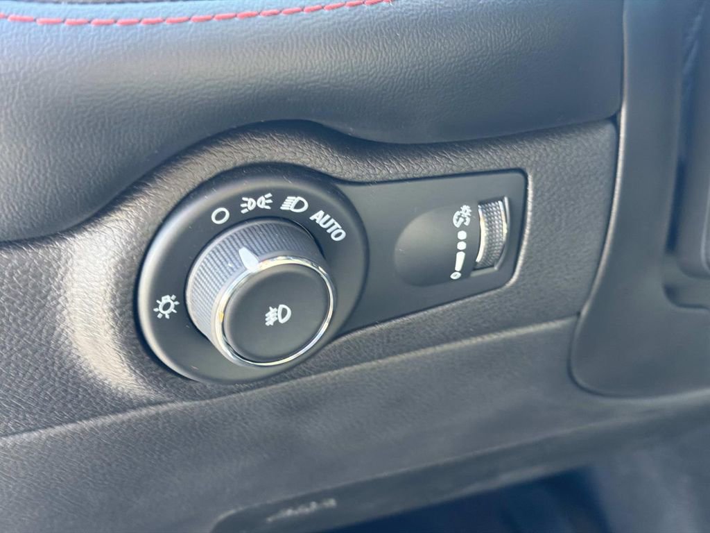 Used 2023 Dodge Durango R/T w/ Tow 'N Go Package image 26