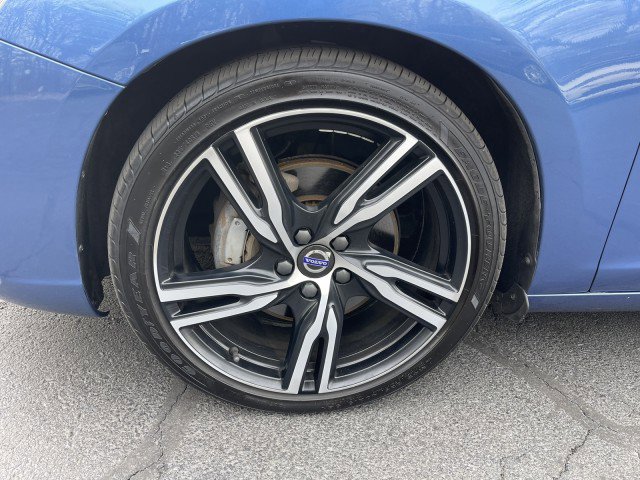 Used 2020 Buick Enclave Premium w/ Surround and Sites Package image 51