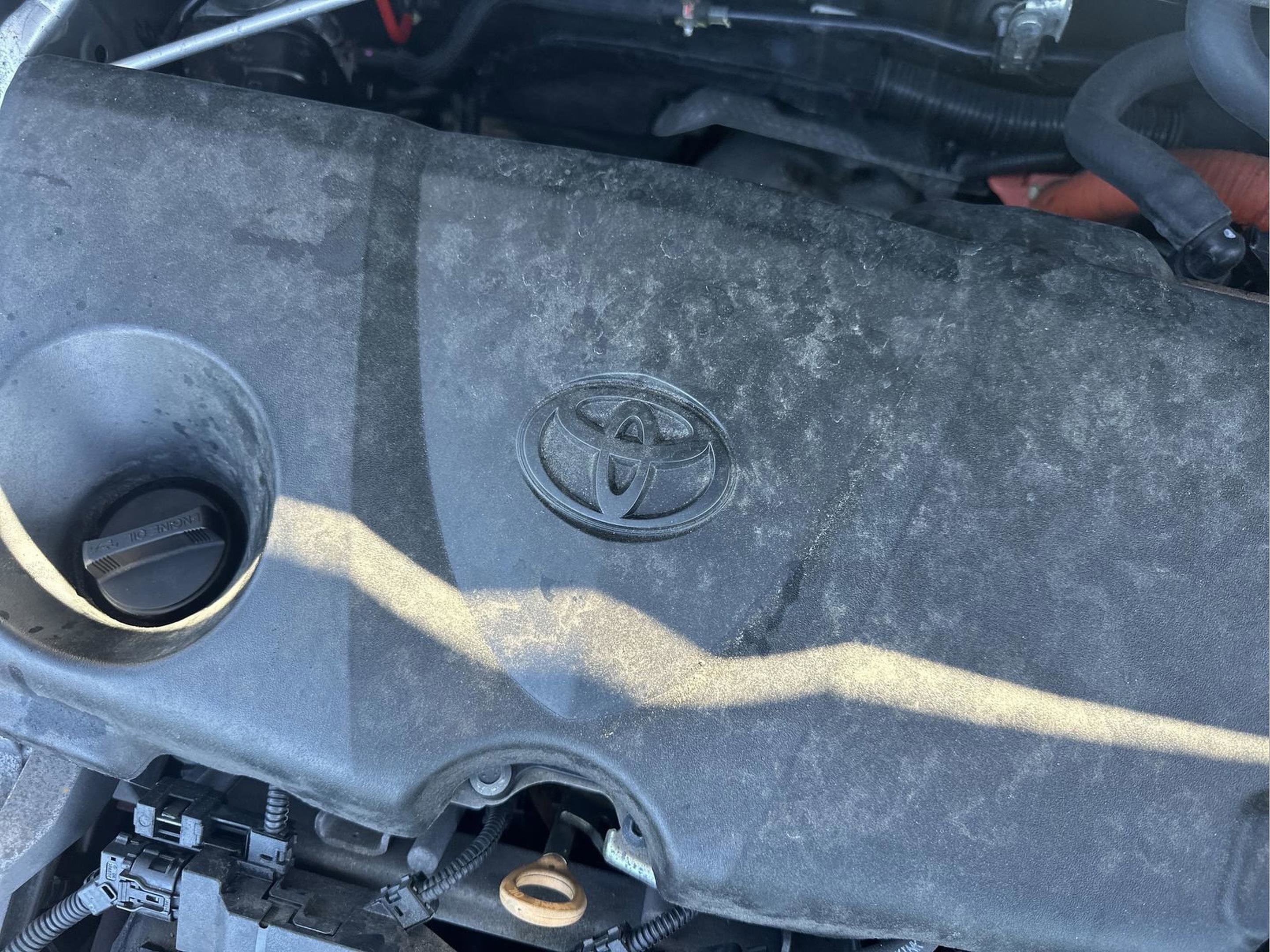 Used 2020 Toyota RAV4 XSE image 26