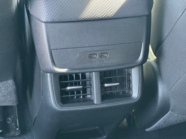 Used 2025 Chevrolet Equinox LT AWD/4WD image 31