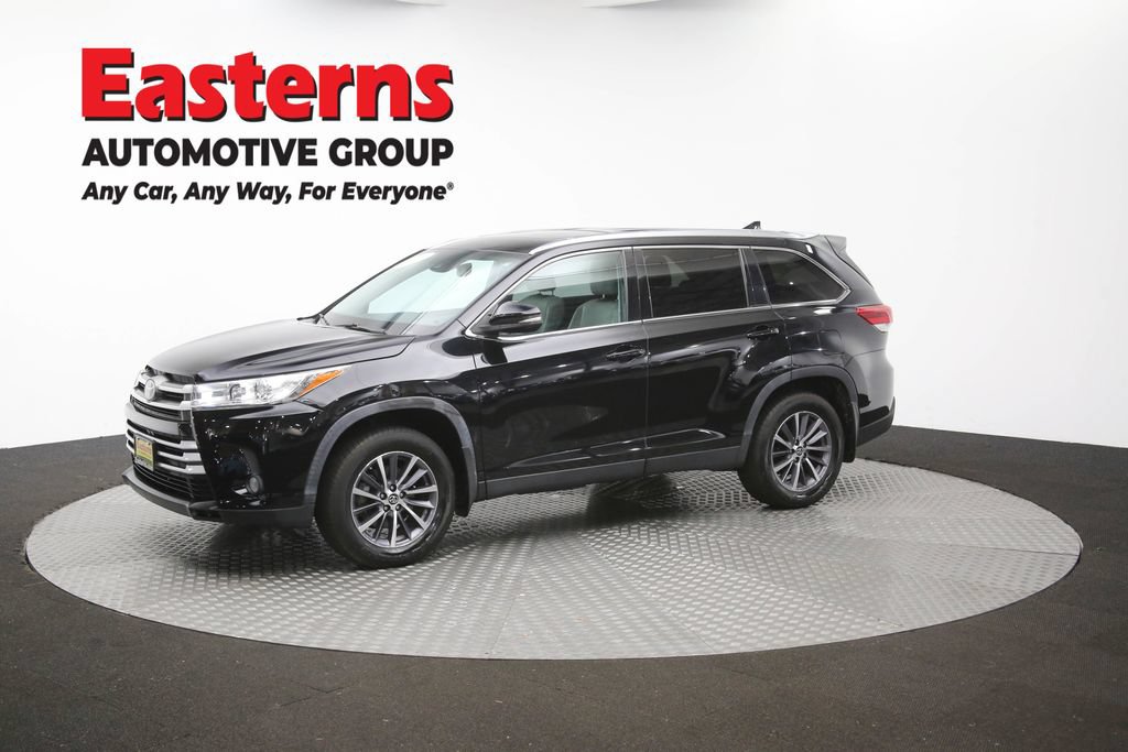Used 2019 Toyota Highlander XLE AWD/4WD image 61