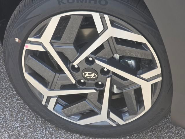 New 2026 Hyundai Kona SEL Premium image 18