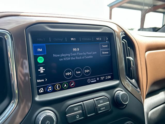 Used 2022 Chevrolet Silverado 1500 High Country AWD/4WD image 13