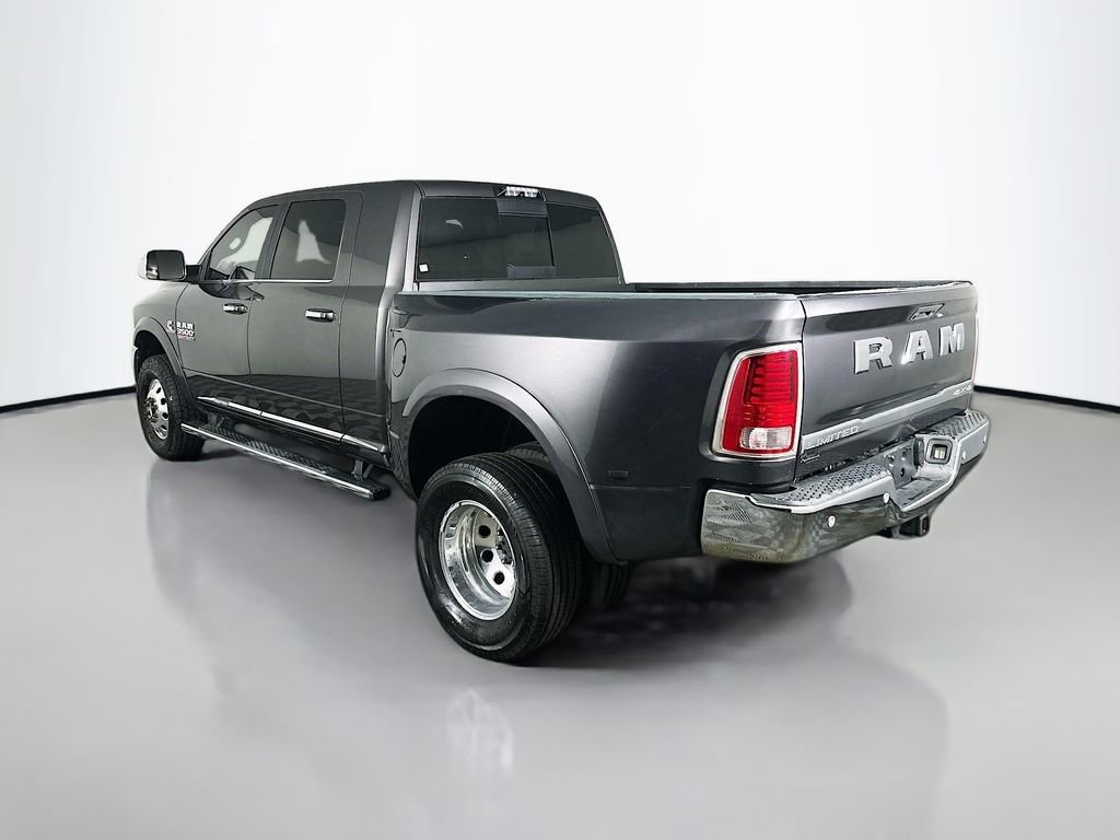 Used 2017 RAM 3500 Laramie Longhorn image 5