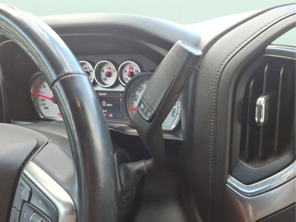 Used 2020 Chevrolet Silverado 1500 RST AWD/4WD image 15