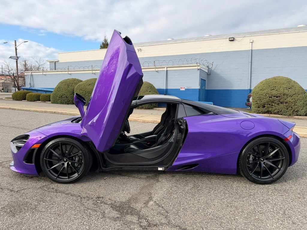 Used 2020 McLaren 720S Performance image 5
