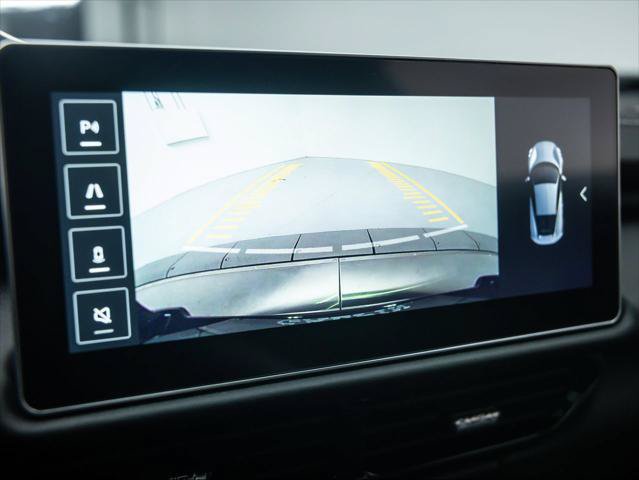 Used 2025 Lotus Emira RWD image 27