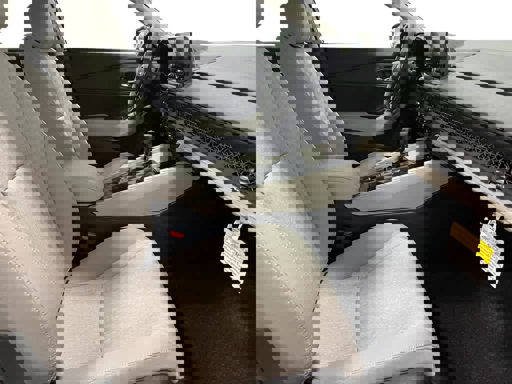 New 2025 Honda Accord SE image 27