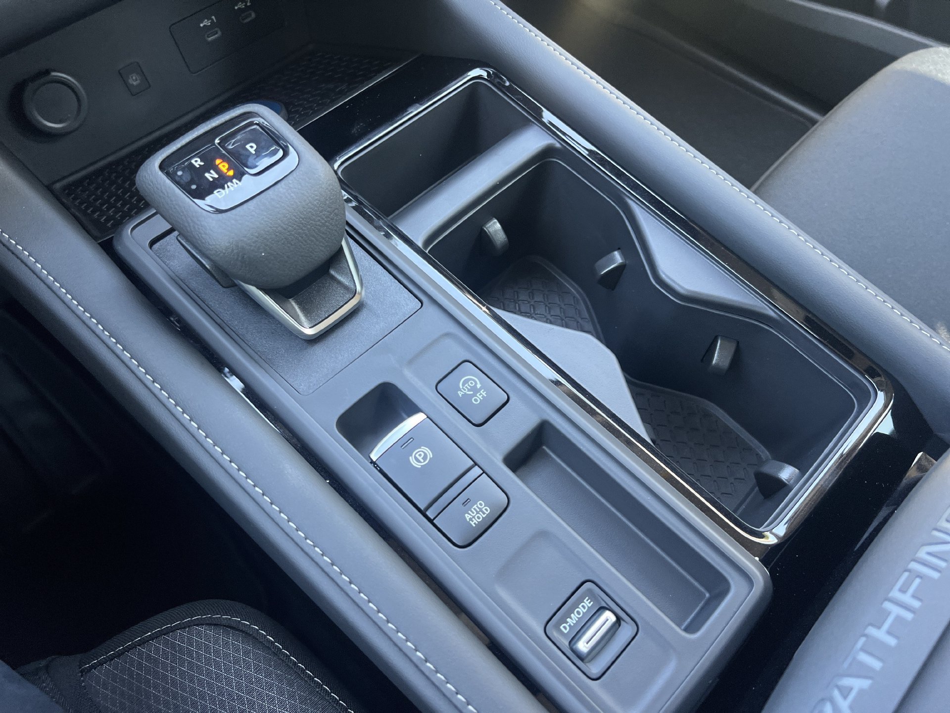 New 2026 Nissan Pathfinder SV FWD image 8