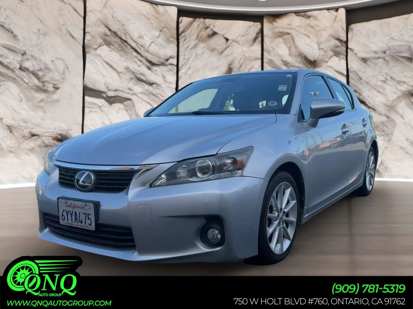 Used 2013 Lexus CT 200h w/ Premium Pkg w/Navigation FWD image 1