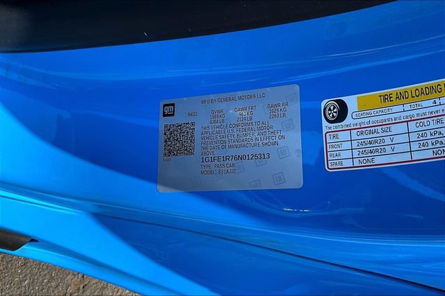 Used 2022 Chevrolet Camaro LT w/ Technology Package RWD image 17