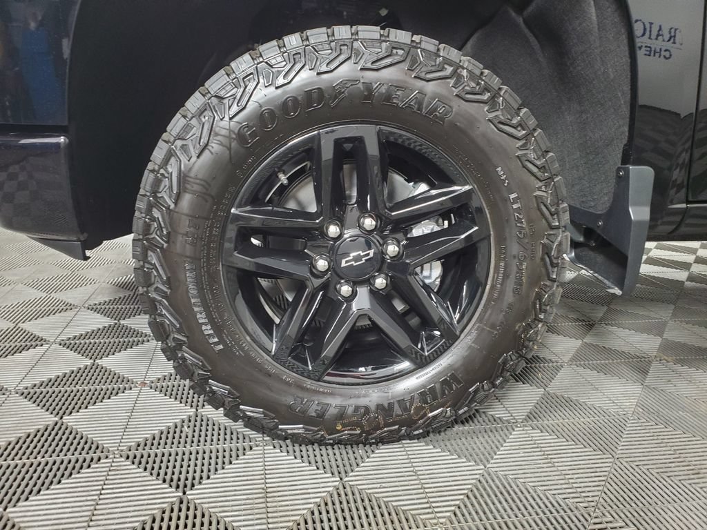New 2026 Chevrolet Silverado 1500 Custom Trail Boss AWD/4WD image 26