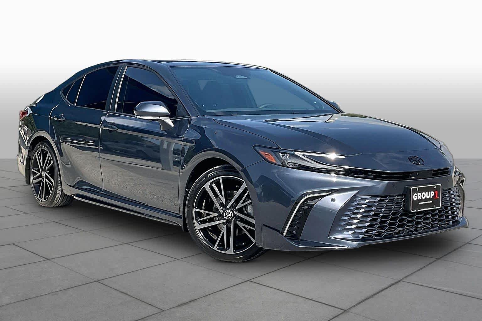 Used 2026 Toyota Camry XSE w/ Premium Plus Package FWD image 3